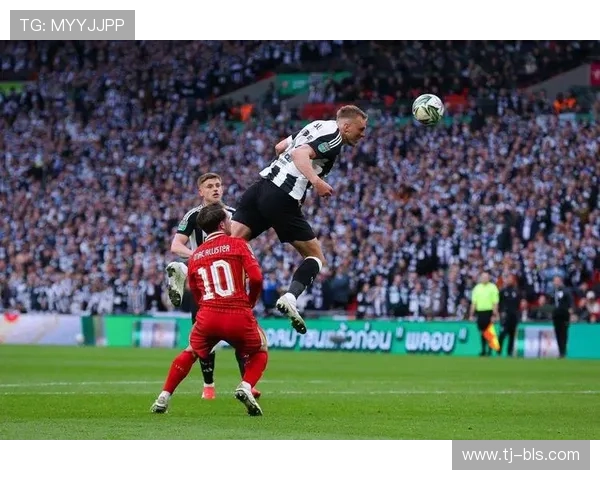 斯洛特战术失灵暴露利物浦防线隐患英超卫冕希望遭遇严峻考验