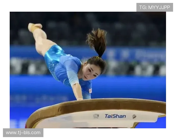 全运会女子霹雳舞铜牌争夺战曾莹莹发挥出色成功摘得铜牌荣耀